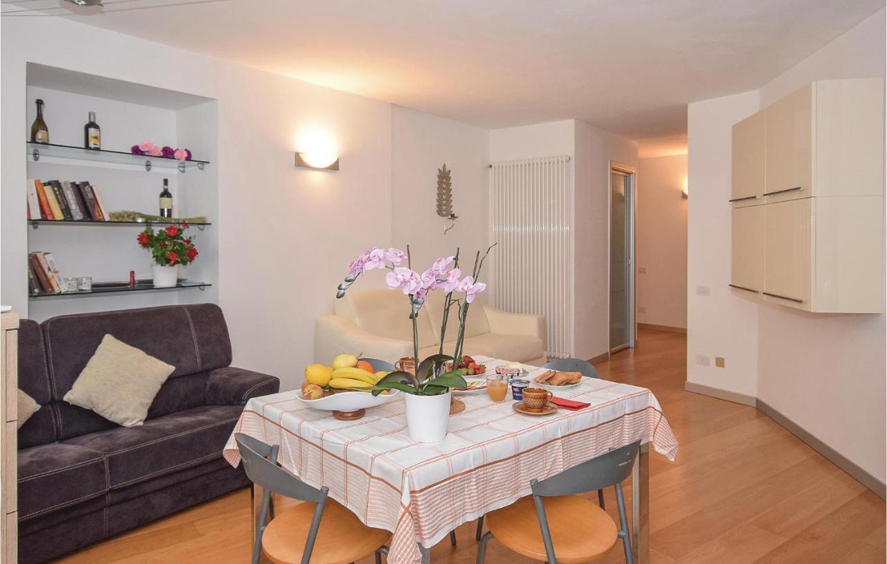 Casa Capestalozzi Apartment Киавена Екстериор снимка